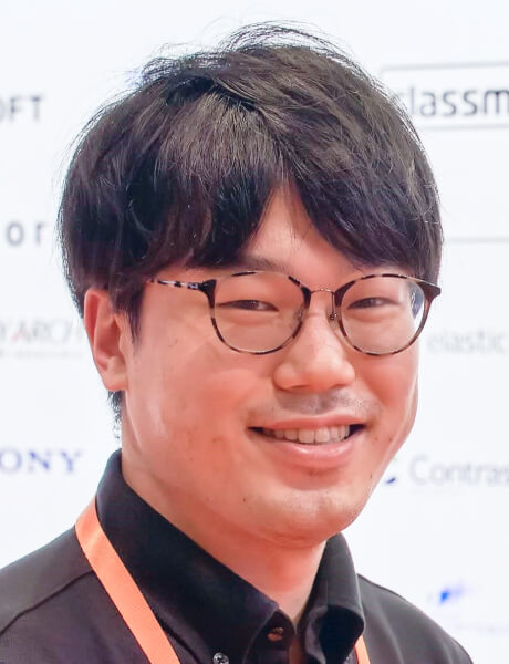 尾崎 周也